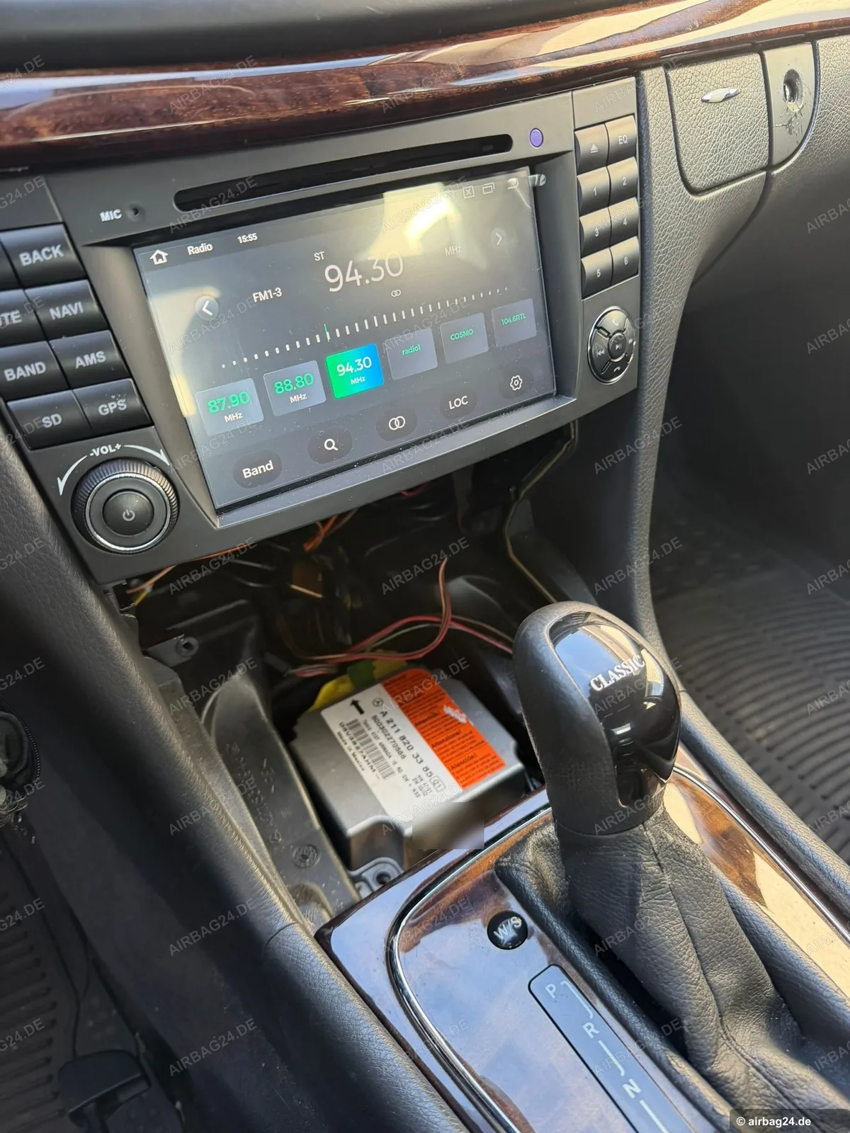 Foto della posizione di montaggio della centralina airbag